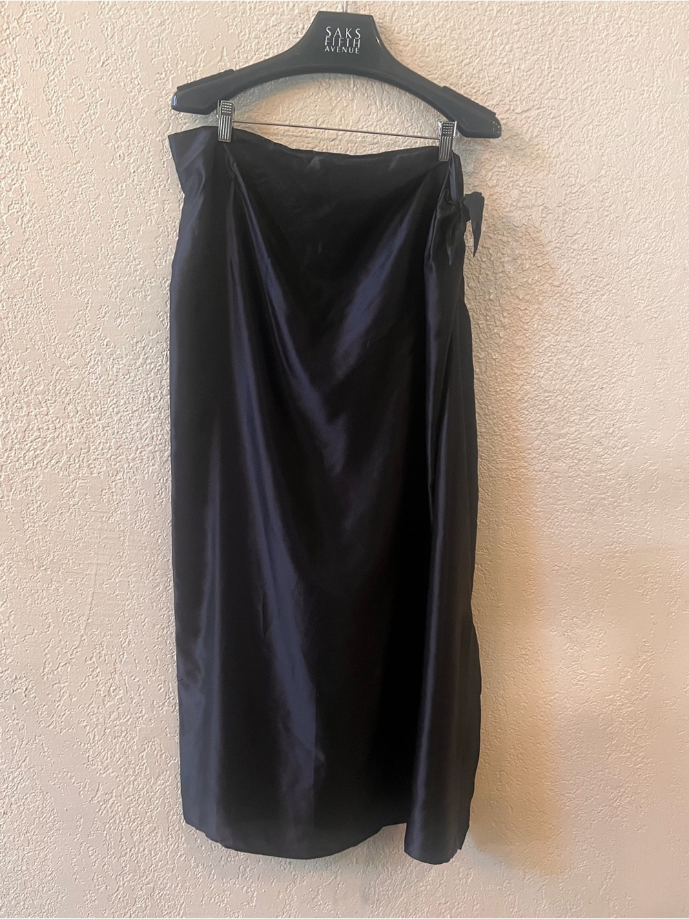 Anatomie Florentina Silk Sarong
Wrap Skirt Sz 1 S-M Black Made Italy
Minimalist